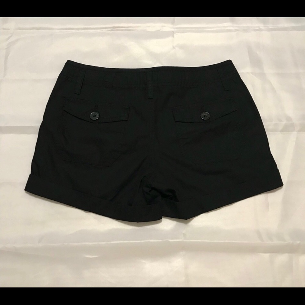 Like New JCP Black Dressy shorts with big front pockets Casual  2